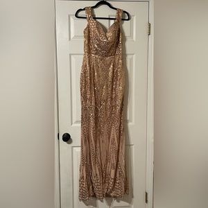Gold Sequin Hourglass Gown XL